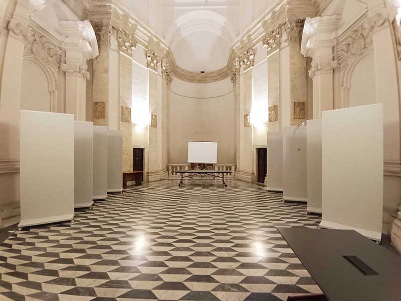 Parete espositiva autoportante modulare e bifacciale per musei, pinacoteche e gallerie d'arte della LINEA OSTENDO